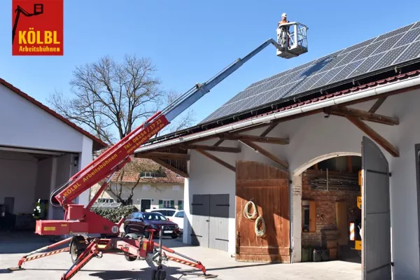 Anhängerbühne Elektro | DK 18